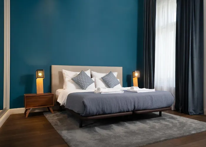 Zoya Luxury بودابست